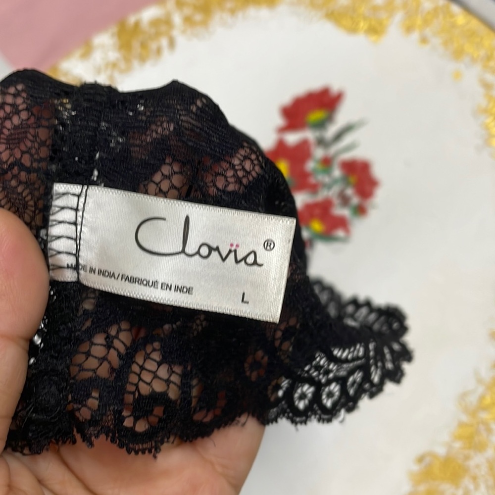Clovia beautiful camisole in black colour - Picture 3 of 3